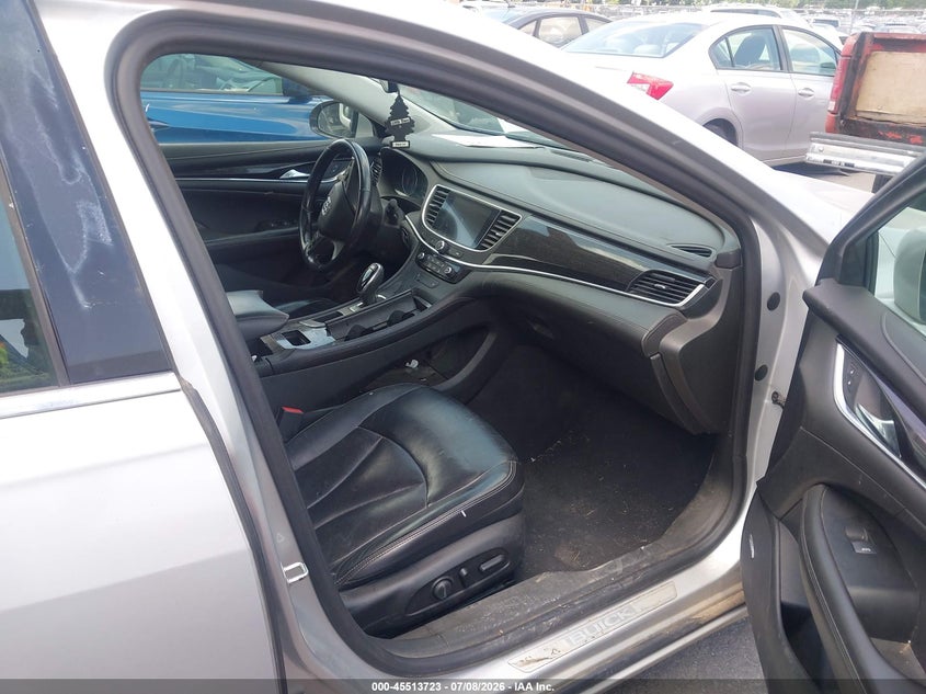 2017 BUICK LACROSSE auction photo 5