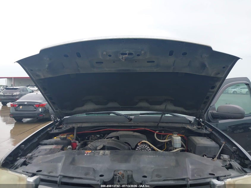 2013 GMC SIERRA PICKUP 5.3L V-8 VVT, 315HP