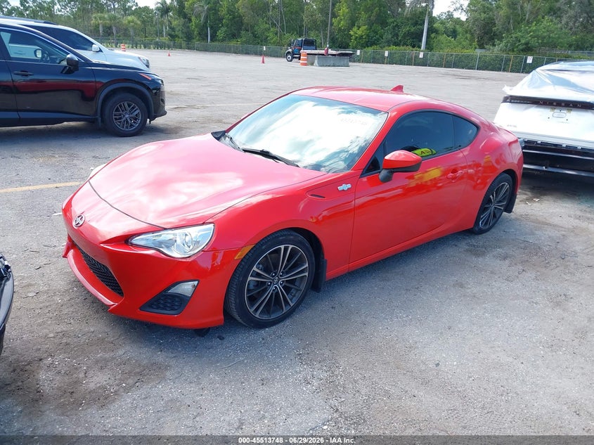 Vin: jf1znaa13f9702085, lot: 46011964, scion fr-s 20152