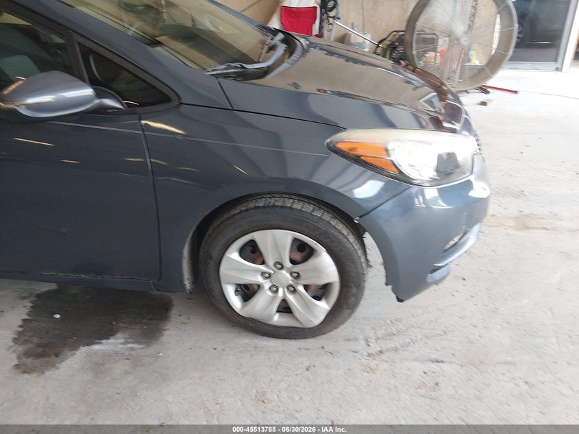 2016 KIA FORTE HATCHBACK 2.0L I-4 DI, DOHC, VVT, 173HP