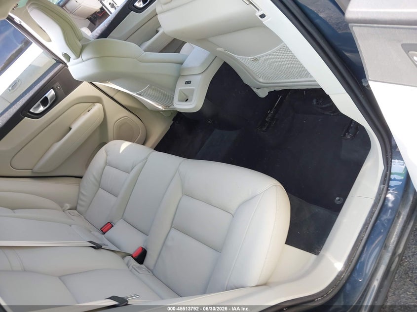 2024 Volvo Xc60 B5 Plus Dark Theme VIN: YV4L12RL4R1800842 Lot: 45513792