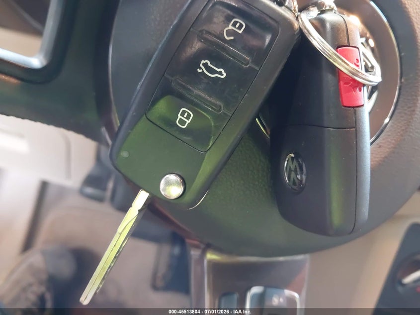 2014 Volkswagen Beetle 1.8T VIN: 3VW517AT4EM821026 Lot: 45513804