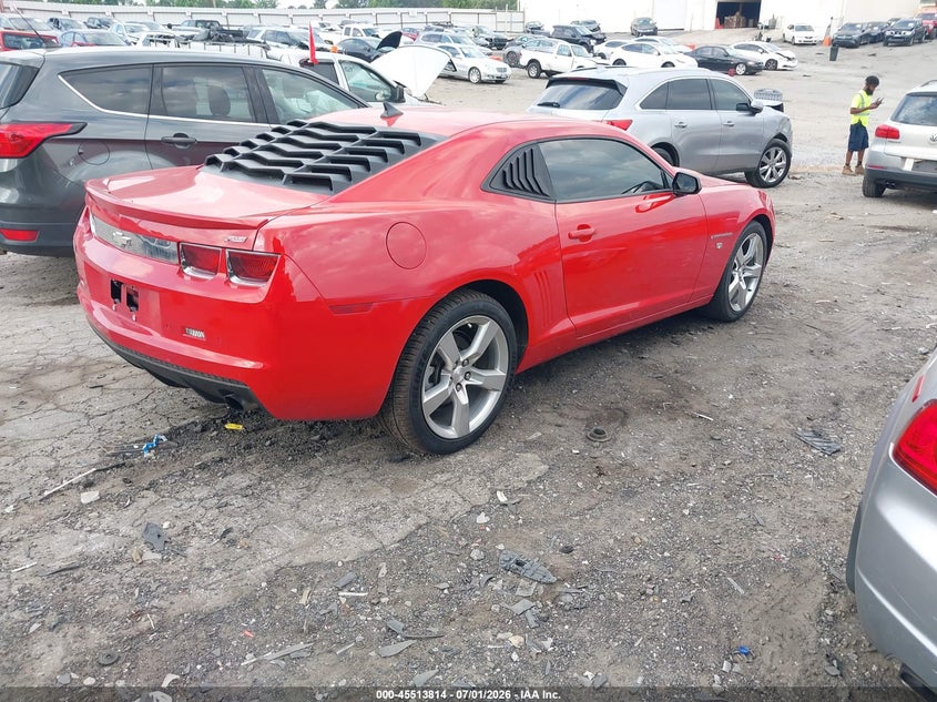 2011 CHEVROLET CAMARO auction photo 4