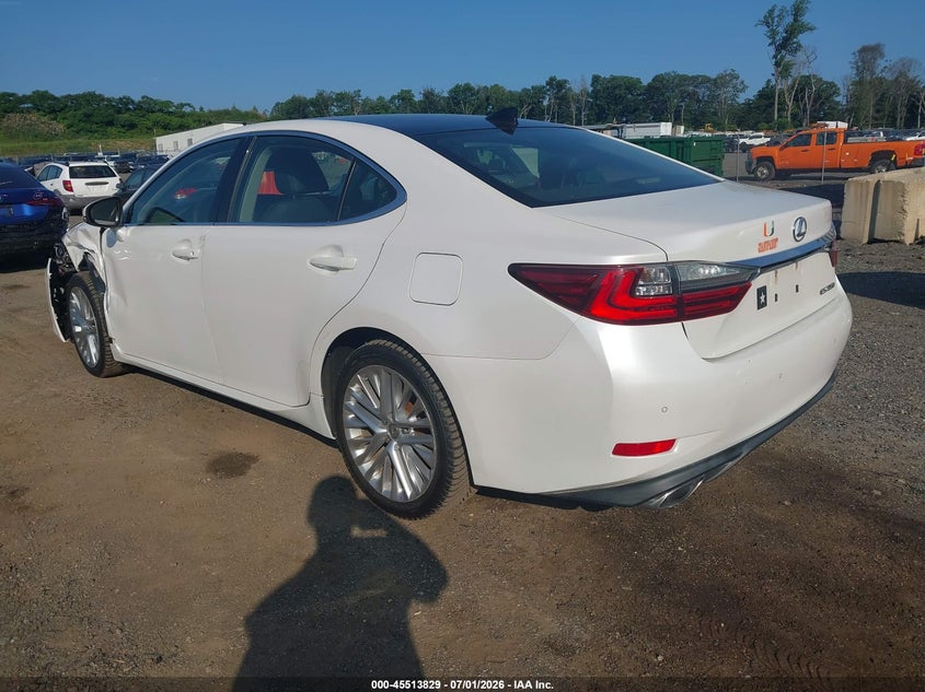 2016 LEXUS ES 350 auction photo 3
