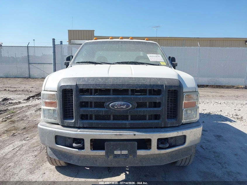 2009 FORD F-350 CHASSIS auction photo 6