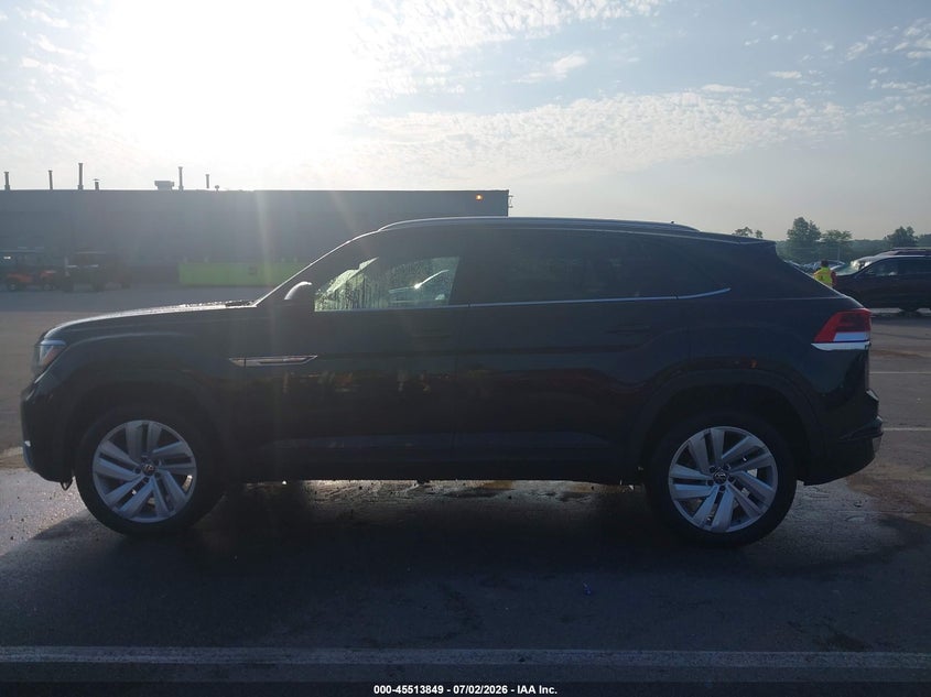 2022 Volkswagen Atlas Cross Sport 3.6L V6 Se W/Technology VIN: 1V2KE2CA5NC224881 Lot: 45513849