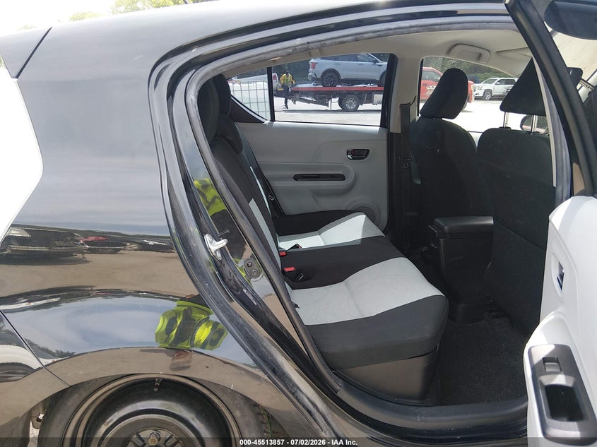 2012 Toyota Prius C Three VIN: JTDKDTB33C1504241 Lot: 45513857