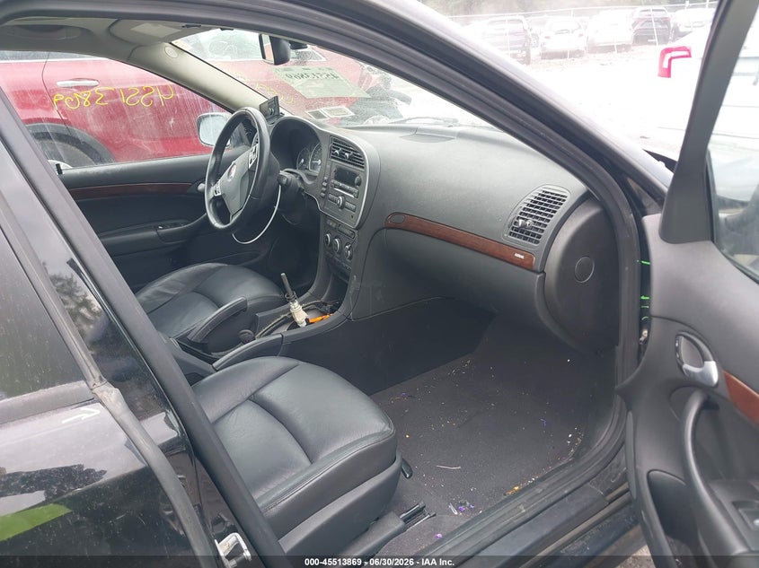 2010 SAAB 9-3 auction photo 5