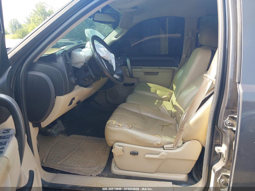2011 CHEVROLET SILVERADO 1500 auction photo 5