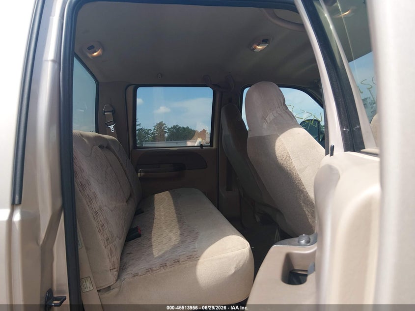 1999 FORD F-250 auction photo 8
