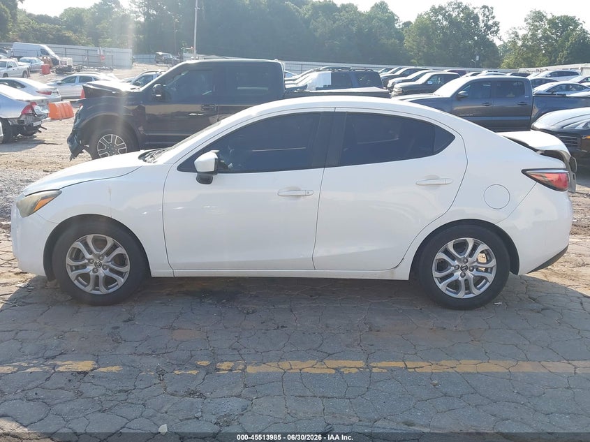 2016 Scion Ia VIN: 3MYDLBZV6GY122320 Lot: 45513985