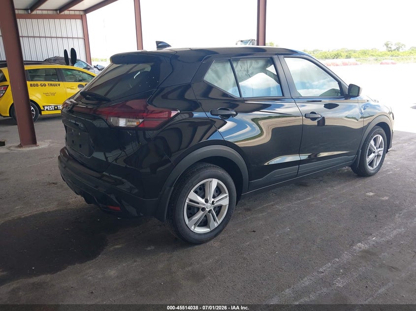 2025 NISSAN KICKS PLAY auction photo 4