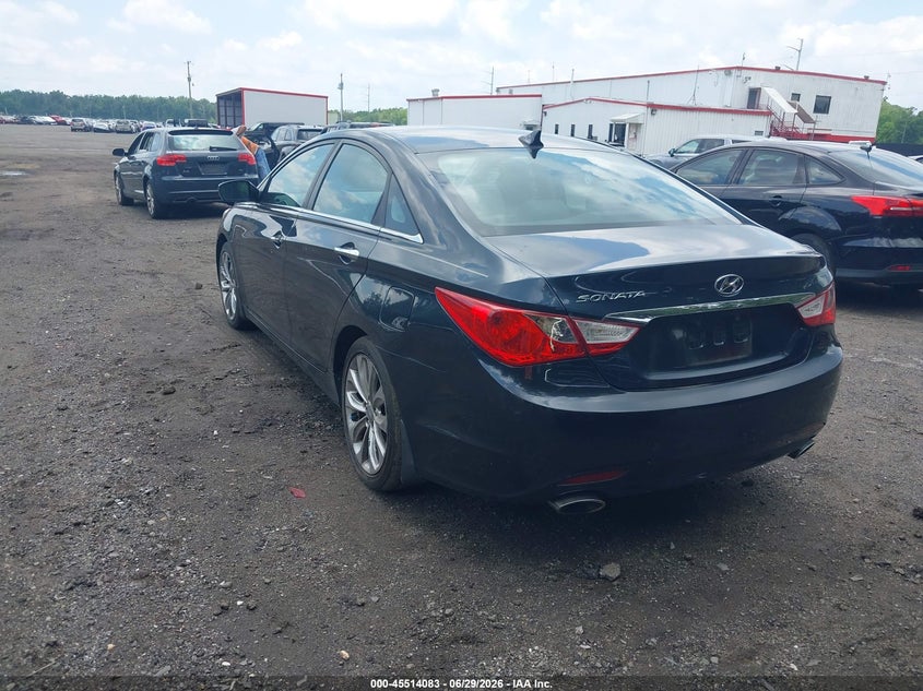 2011 HYUNDAI SONATA auction photo 3