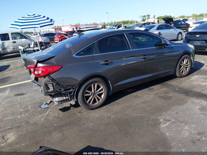 2015 HYUNDAI SONATA auction photo 4