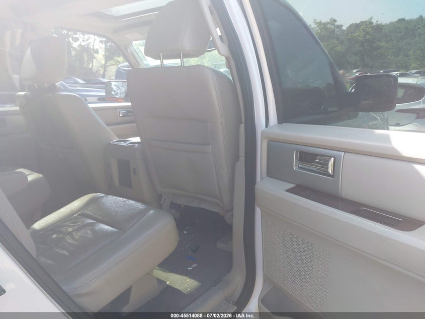 2010 FORD EXPEDITION auction photo 8