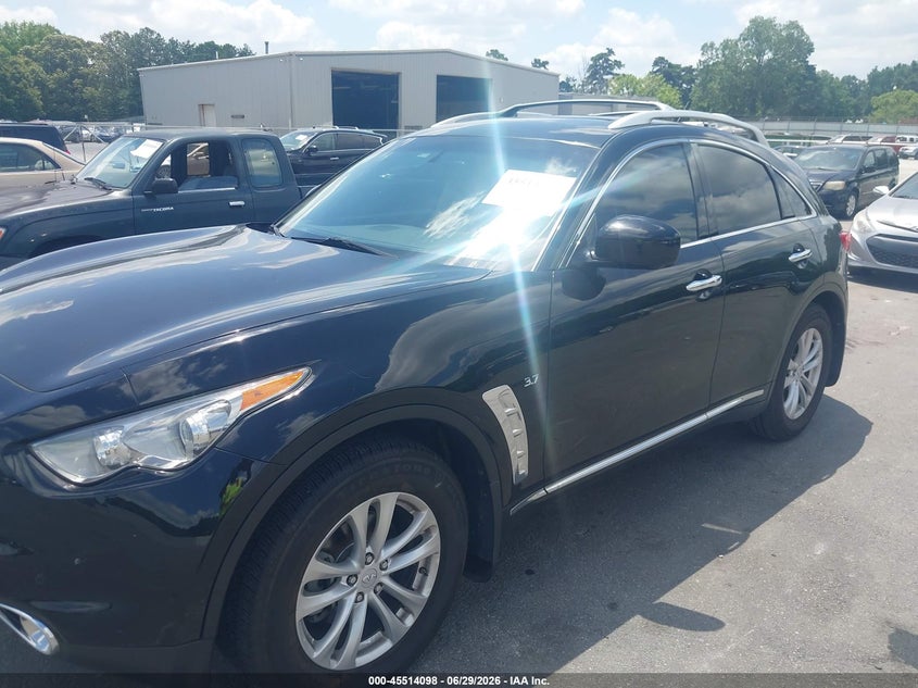 2014 INFINITI QX70 auction photo 6