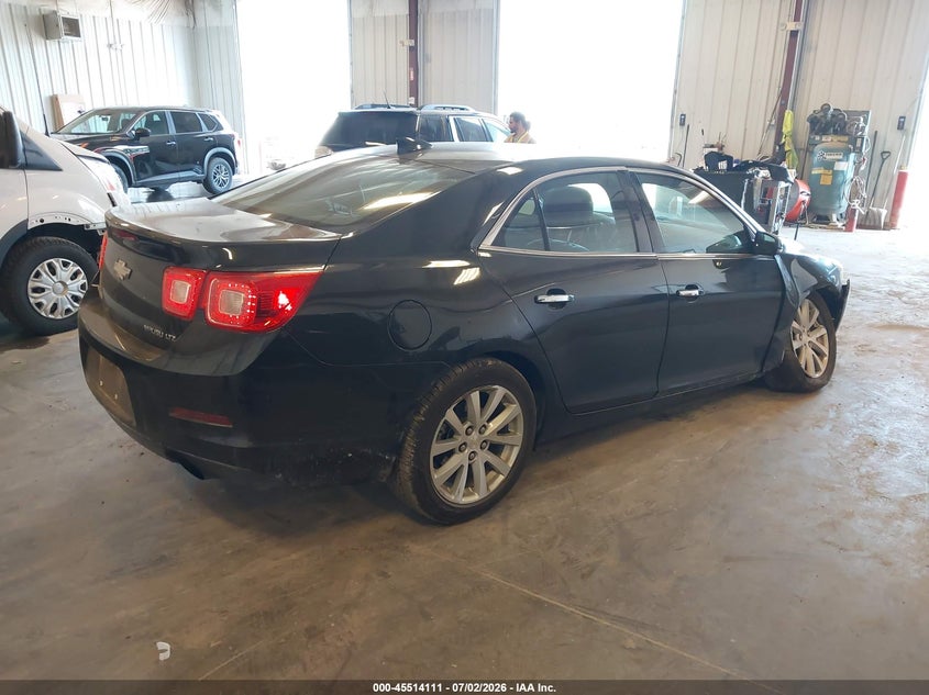 2015 CHEVROLET MALIBU auction photo 4