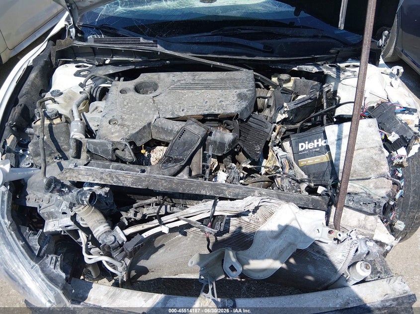AtlanticExpress - Nissan Altima