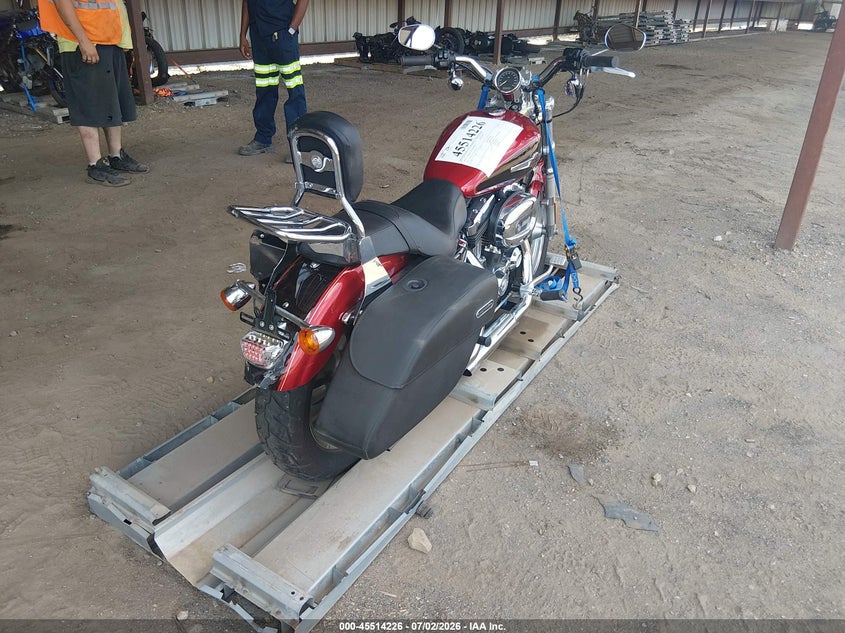 2012 HARLEY-DAVIDSON NIGHTSTER MOTO 2