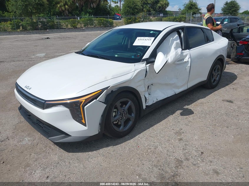 Vin: 3kpft4de3se023894, lot: 46012459, kia k4 lxs 20252