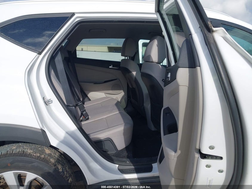 2019 Hyundai Tucson Value VIN: KM8J33A41KU010431 Lot: 45514381