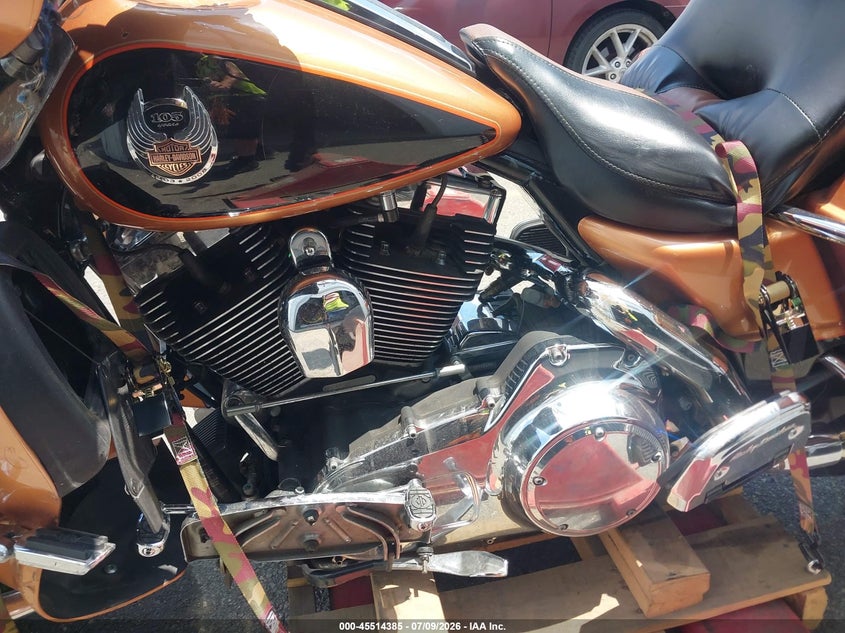 2008 Harley-Davidson Flhtcui 105Th Anniversary Edition VIN: 1HD1FC4408Y627956 Lot: 45514385