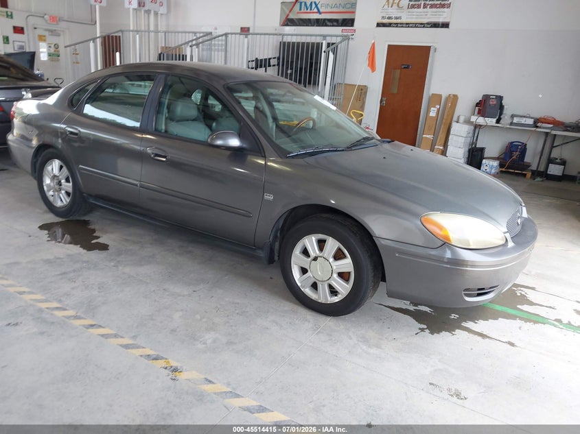 2005 Ford Taurus