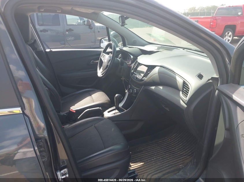 2018 CHEVROLET TRAX auction photo 5