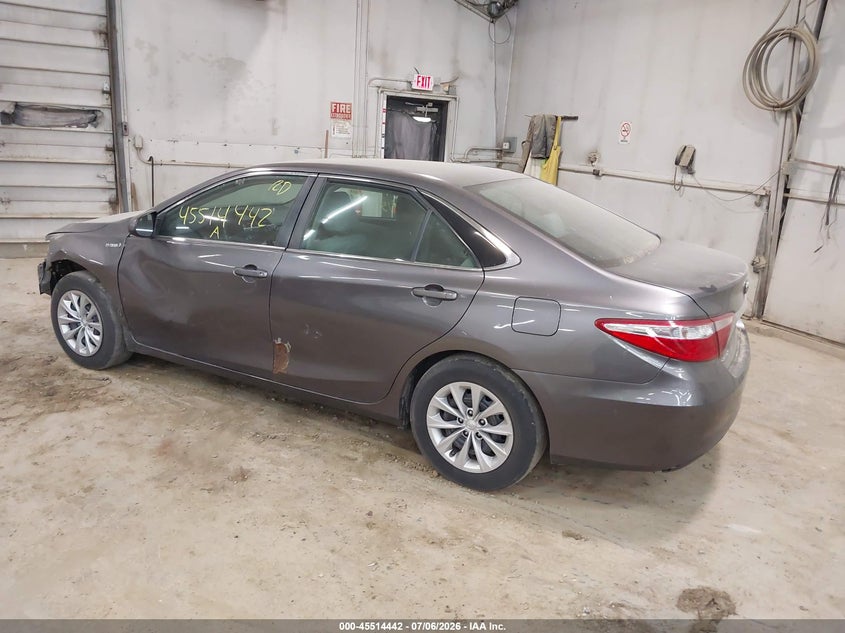 AtlanticExpress - Toyota Camry Hybrid