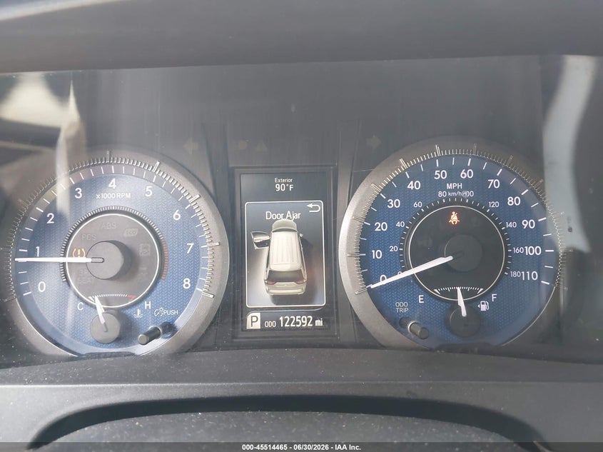 2015 TOYOTA SIENNA auction photo 7