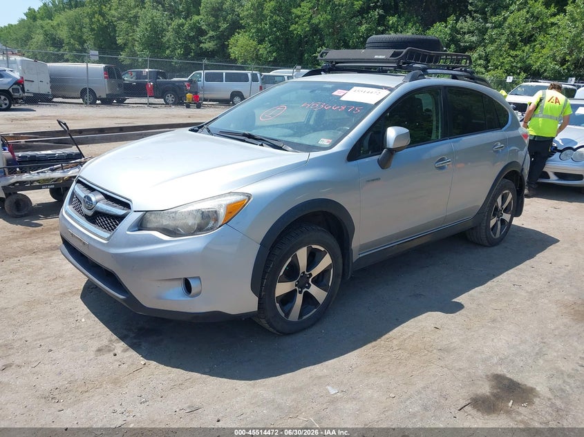 2014 SUBARU XV CROSSTREK HYBRID auction photo 2
