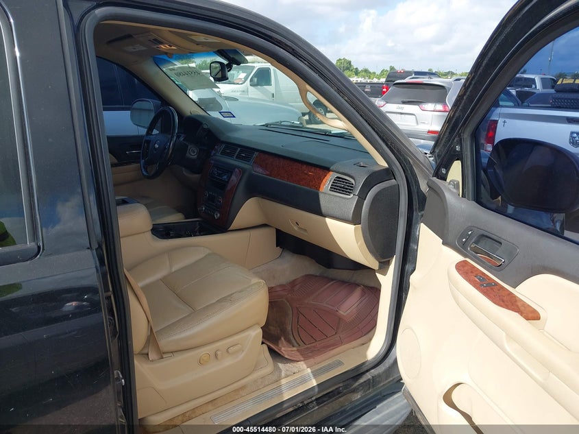 2007 CHEVROLET TAHOE auction photo 5