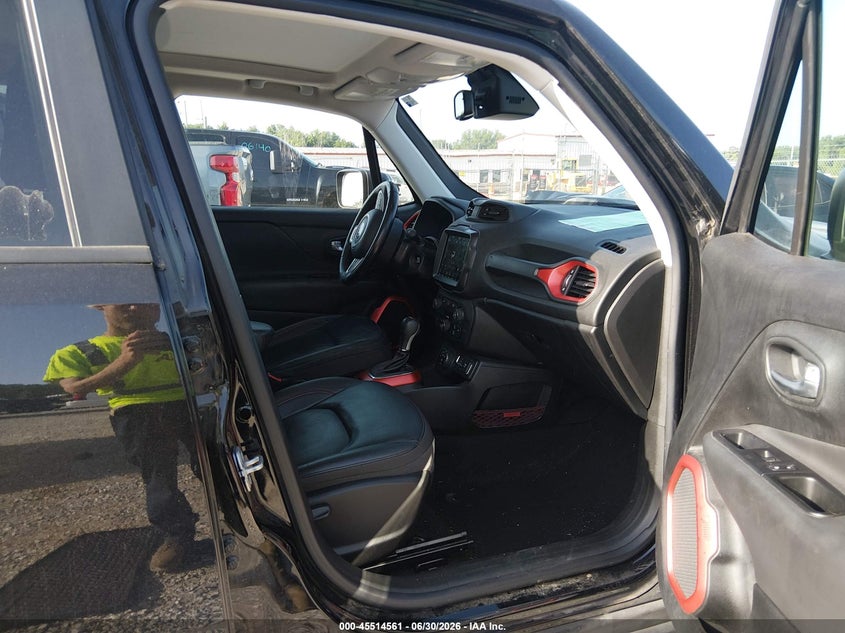 2018 JEEP RENEGADE SPORT UTILITY VEHICLE 2.4L I-4 VVT, 180HP