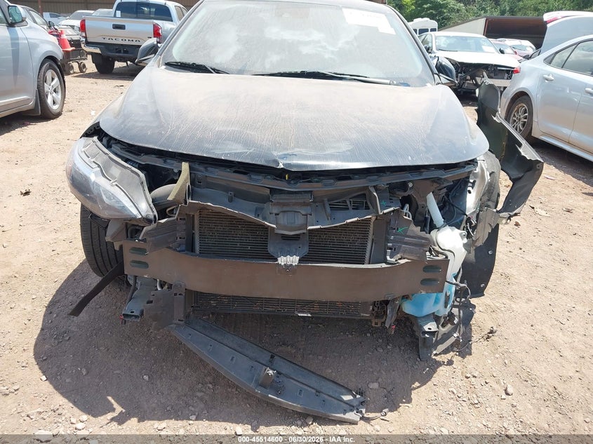 2023 CHEVROLET MALIBU auction photo 6