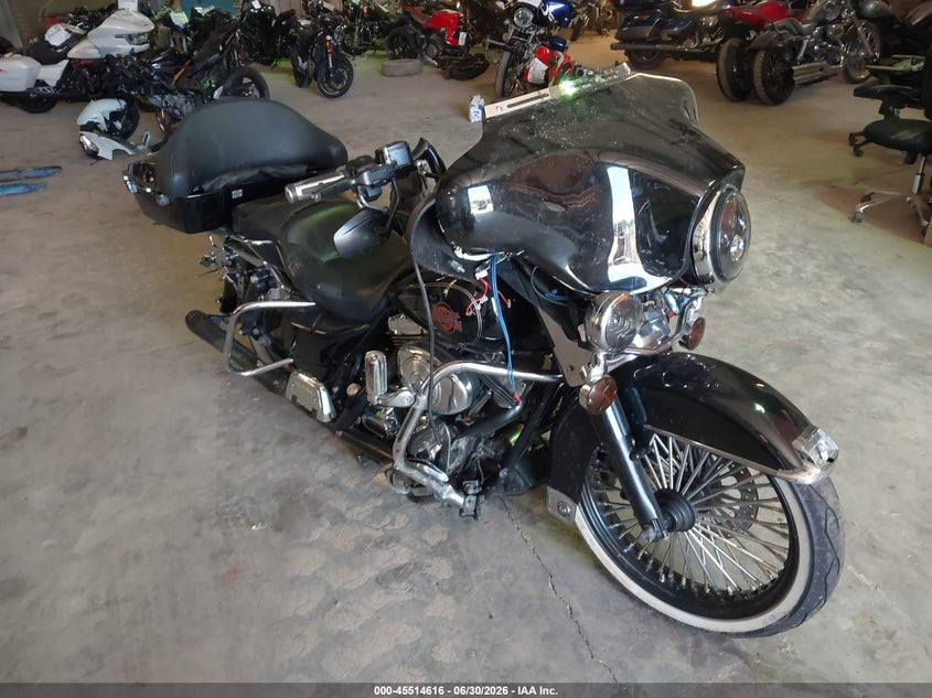 2004 Harley-Davidson FLHT