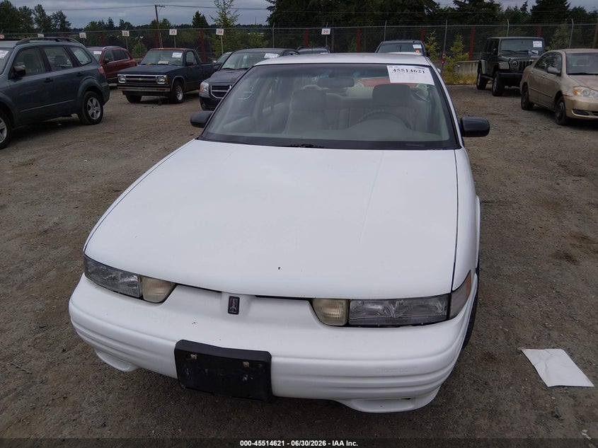 1997 OLDSMOBILE CUTLASS SUPREME auction photo 6