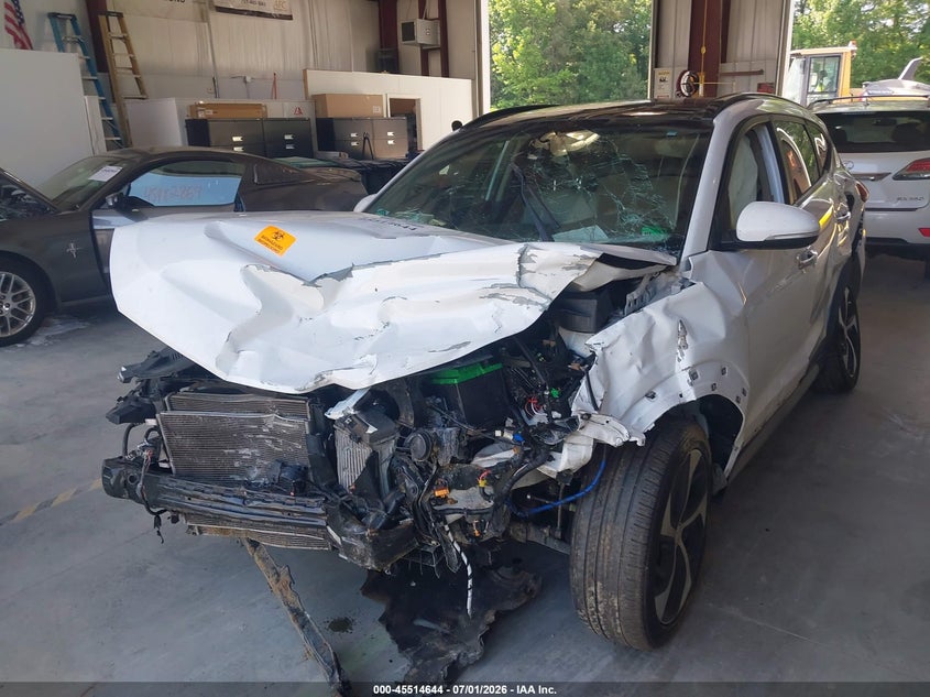 2017 HYUNDAI TUCSON auction photo 6