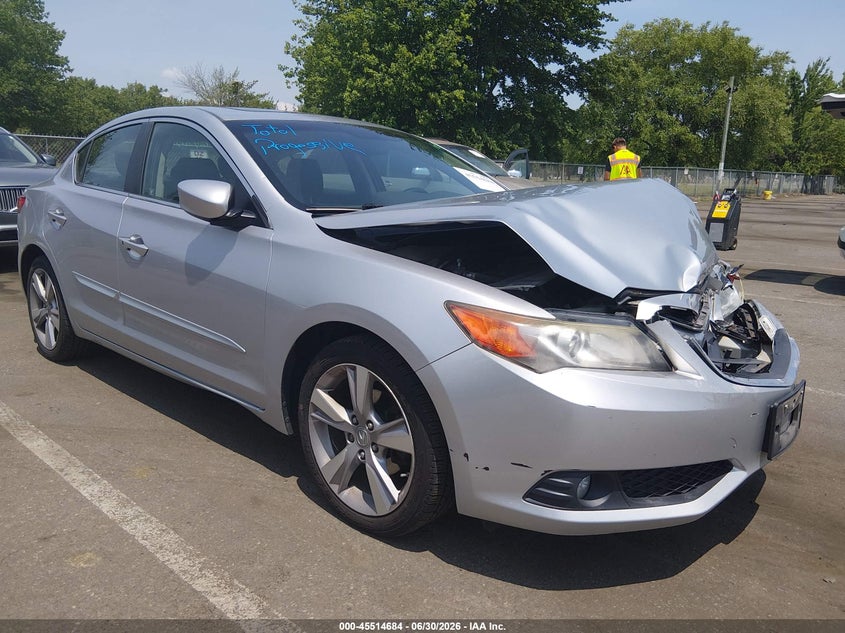2013 ACURA ILX auction photo 1