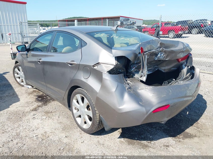 2013 HYUNDAI ELANTRA auction photo 3