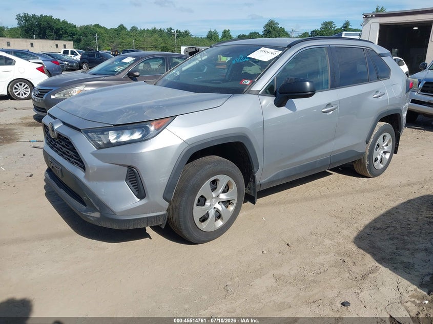 2019 Toyota RAV 4, None, IAAI, VIN 2T3F1RFV3KW042949 — photo 2
