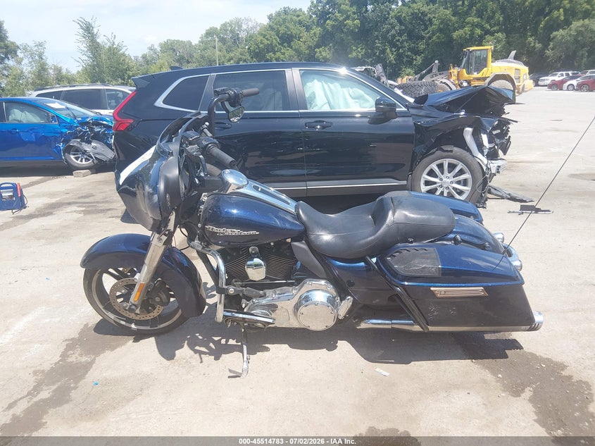 2014 Harley-Davidson Flhx Street Glide VIN: 1HD1KBM14EB658945 Lot: 45514783