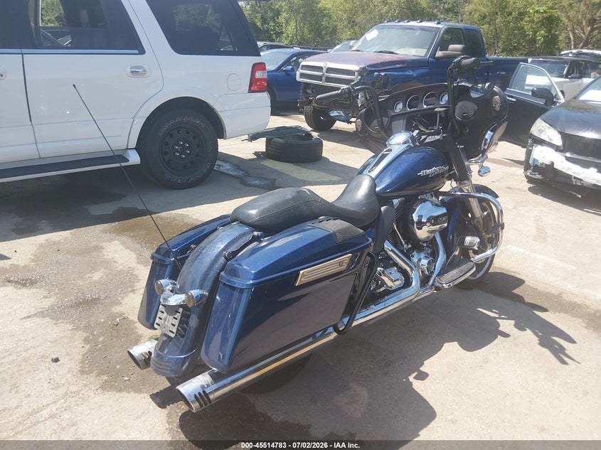 2014 HARLEY-DAVIDSON STREET GLIDE SPORT_BIKE 2
