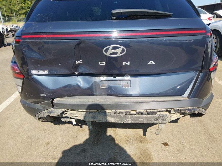 2024 HYUNDAI KONA auction photo 6