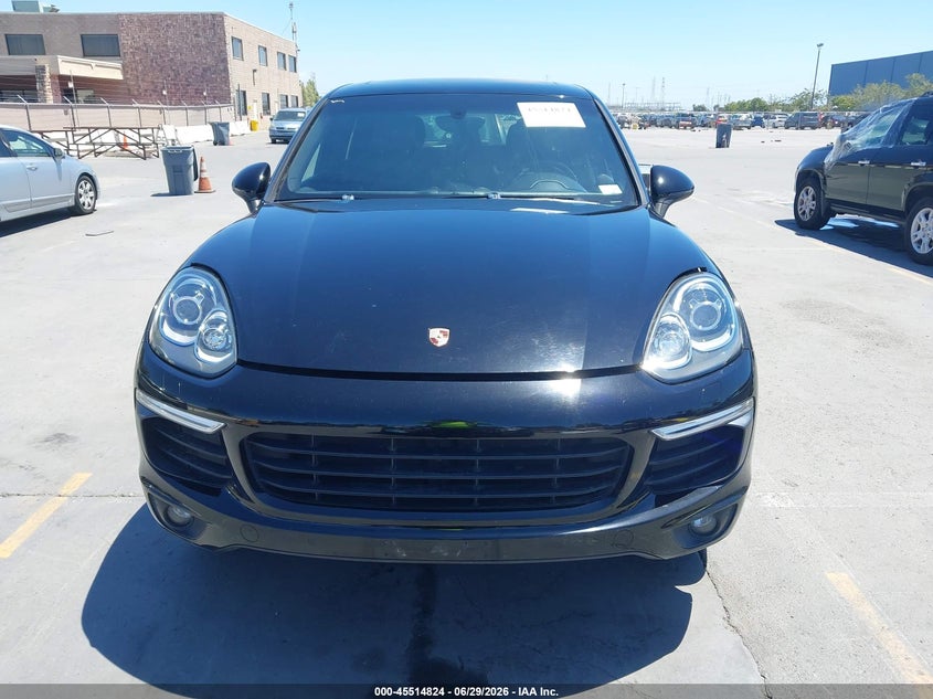 2017 Porsche Cayenne Platinum Edition VIN: WP1AA2A22HKA87475 Lot: 45514824