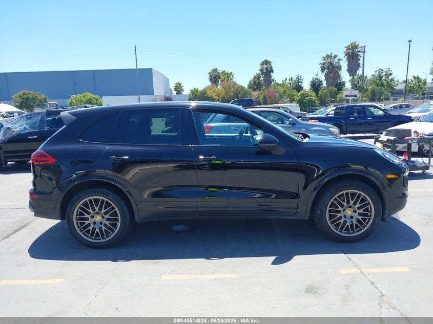 2017 Porsche Cayenne Platinum Edition VIN: WP1AA2A22HKA87475 Lot: 45514824