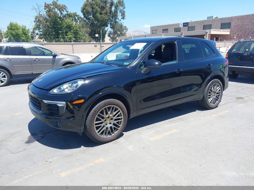 2017 Porsche Cayenne Platinum Edition WP1AA2A22HKA87475 photo 1
