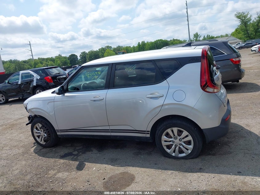 2020 KIA SOUL LX — Фото 15