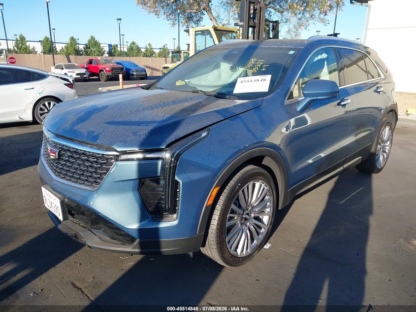 1GYFZCR44SF105321 2025 CADILLAC XT4 FWD PREMIUM LUXURY photo 1