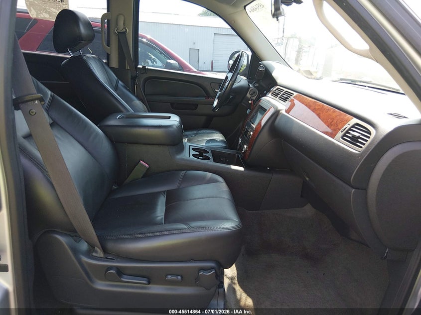 2012 CHEVROLET TAHOE auction photo 5
