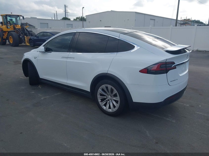 AtlanticExpress - Tesla Model X